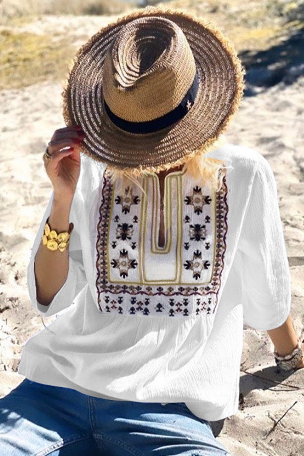 3/4 Sleeves Embroidered Pattern Pleated Blouse