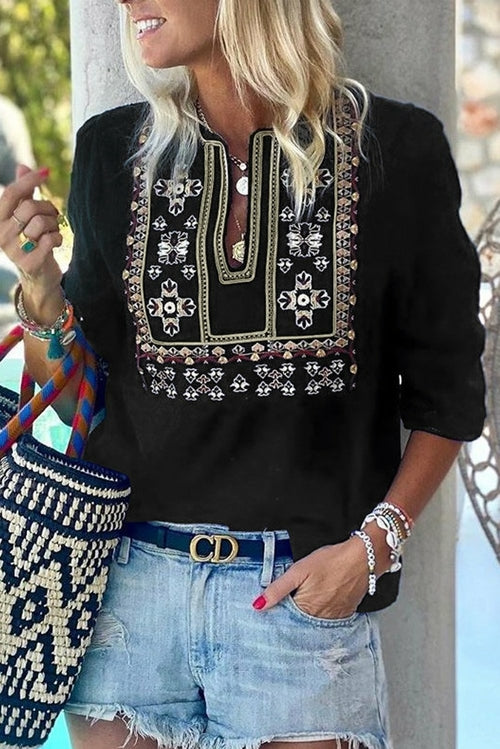 3/4 Sleeves Embroidered Pattern Pleated Blouse