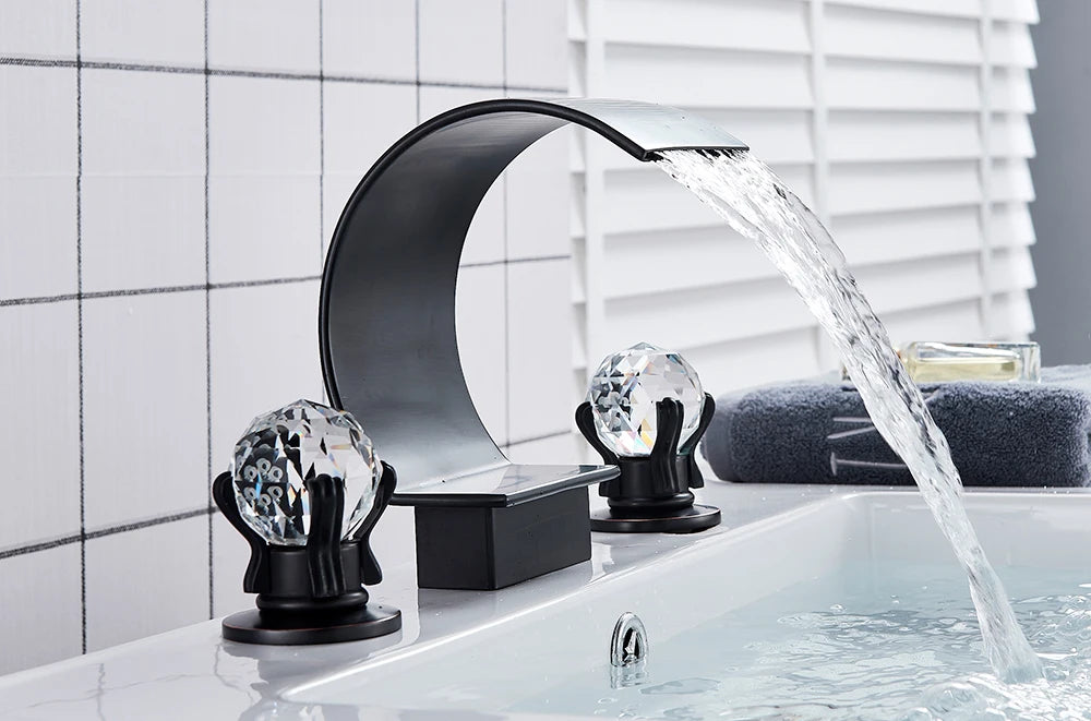 Golden Basin Faucet Deck Mount Widespread Brass Bathroom Basin Mixer Tap Dual Handle Cold and Hot Water Crane Vessel Sink Taps