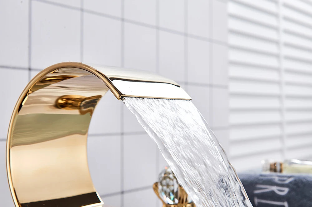Golden Basin Faucet Deck Mount Widespread Brass Bathroom Basin Mixer Tap Dual Handle Cold and Hot Water Crane Vessel Sink Taps