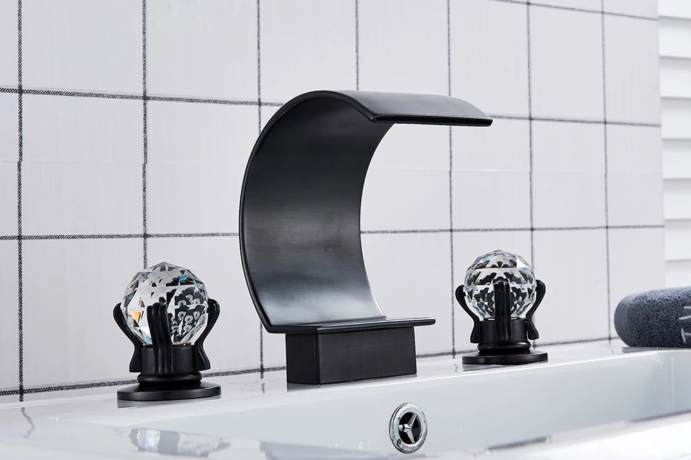 Golden Basin Faucet Deck Mount Widespread Brass Bathroom Basin Mixer Tap Dual Handle Cold and Hot Water Crane Vessel Sink Taps