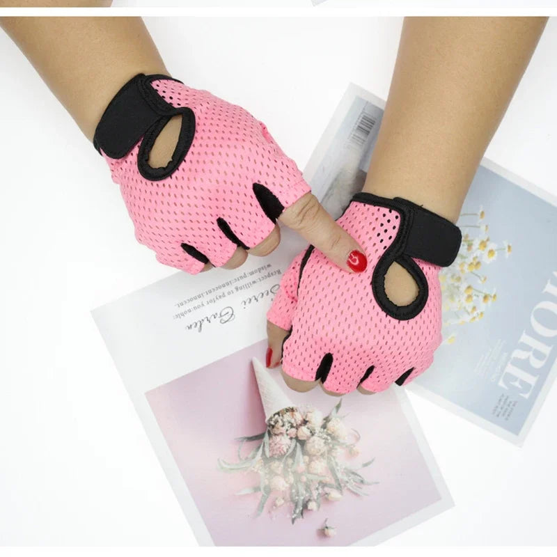 Sport Gloves Breathable Anti-Slip Cycling Fingerless Gloves Gym Training Fitness Ice Silk Gloves Men Women Weightlifting Gloves