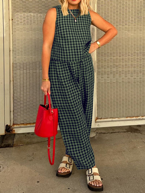 Women's 2 pc. Lovely Plaid Round Sleeveless Jumpsuit